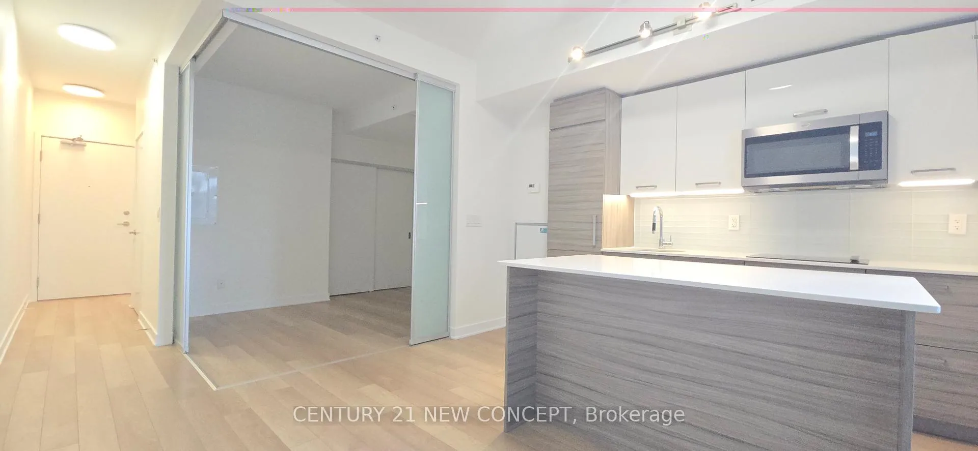 Photo 3 of Unit 1112, 210 Simcoe Street, Toronto, Kensington-Chinatown — HOMEH
