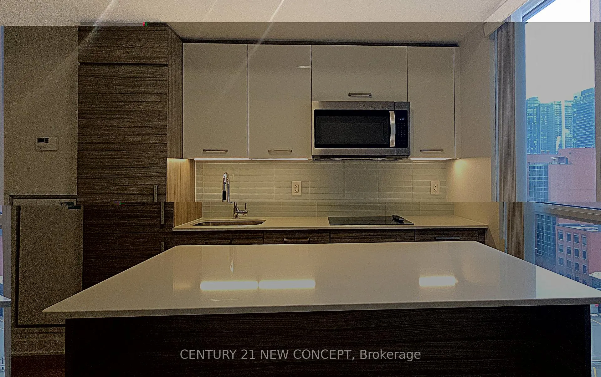 Photo 6 of Unit 1112, 210 Simcoe Street, Toronto, Kensington-Chinatown — HOMEH