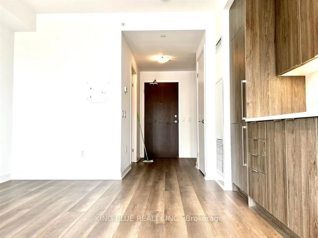 Photo 6 of Unit 1202, 38 Iannuzzi Street, Toronto, Waterfront Communities — HOMEH