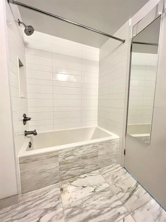 Photo 8 of Unit 1202, 38 Iannuzzi Street, Toronto, Waterfront Communities — HOMEH