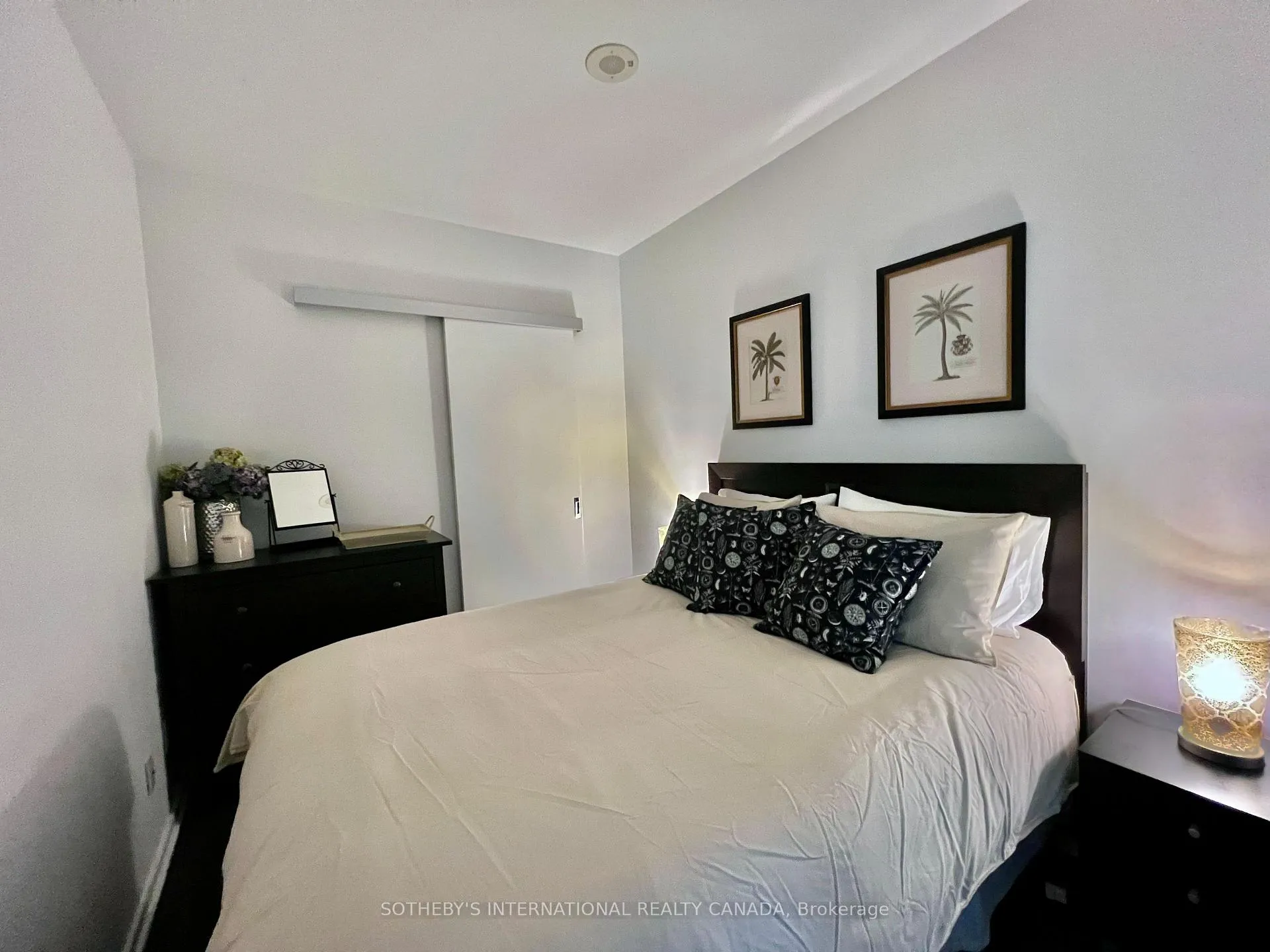 Photo 3 of Unit 210, 8 Charlotte Street, Toronto, Waterfront Communities — HOMEH