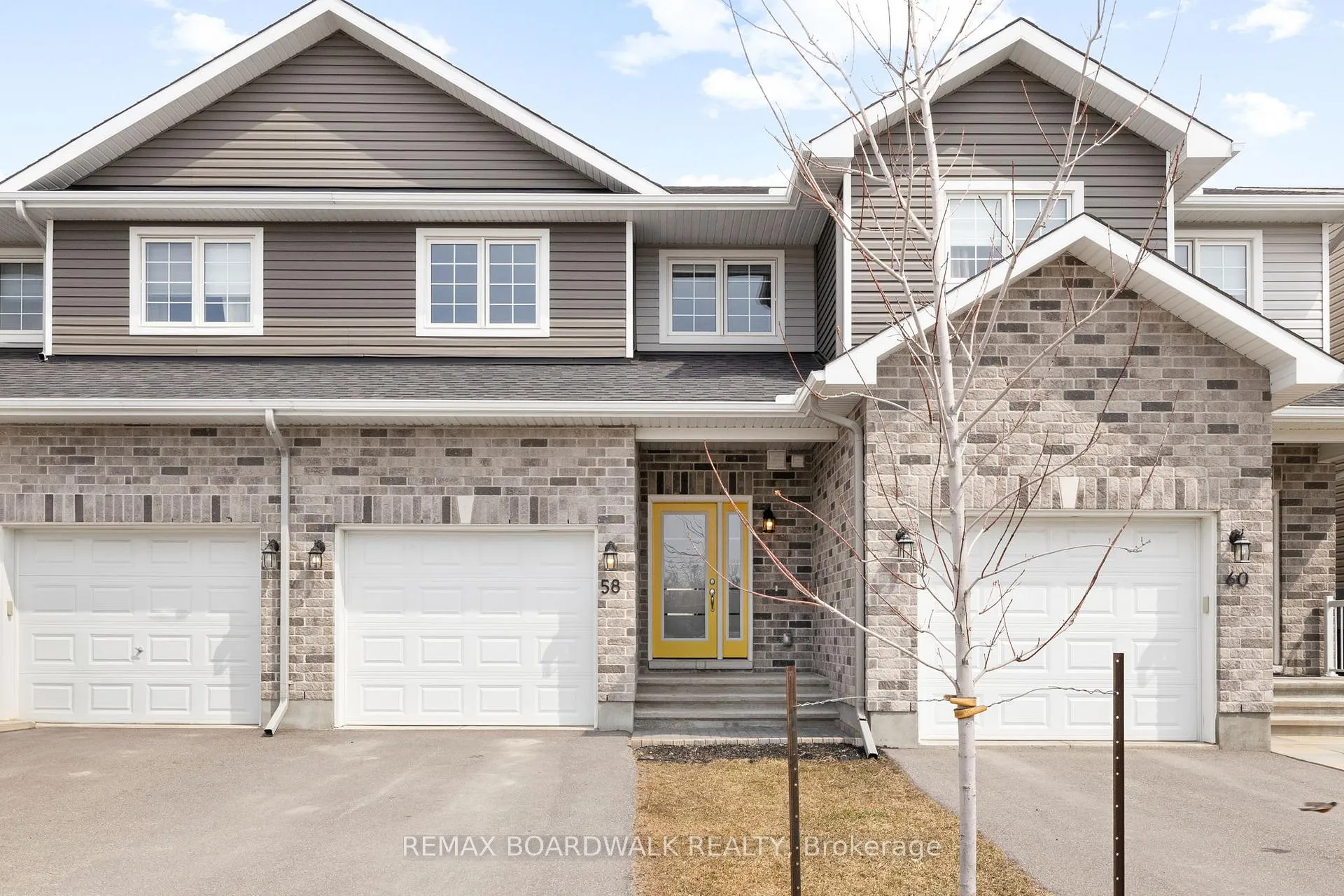 Front of 58 Vimy Ridge Crescent