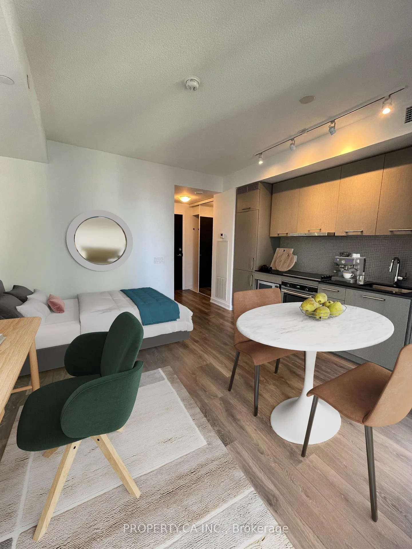 Photo 3 of Unit 2809, 87 Peter Street, Toronto, Waterfront Communities — HOMEH