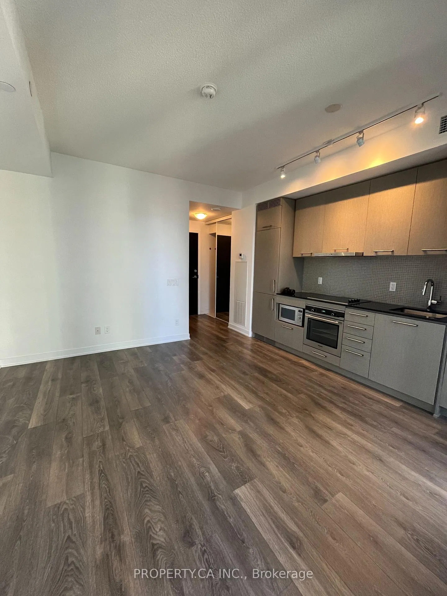 Photo 6 of Unit 2809, 87 Peter Street, Toronto, Waterfront Communities — HOMEH