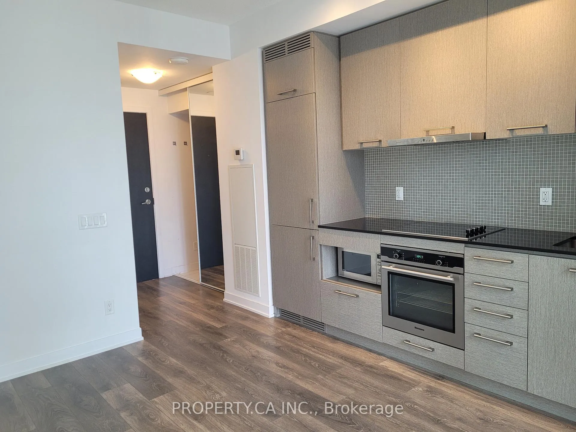 Photo 9 of Unit 2809, 87 Peter Street, Toronto, Waterfront Communities — HOMEH