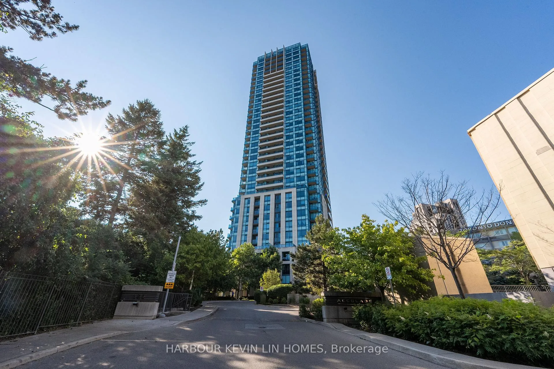 Front of Unit 704, 181 Wynford Drive