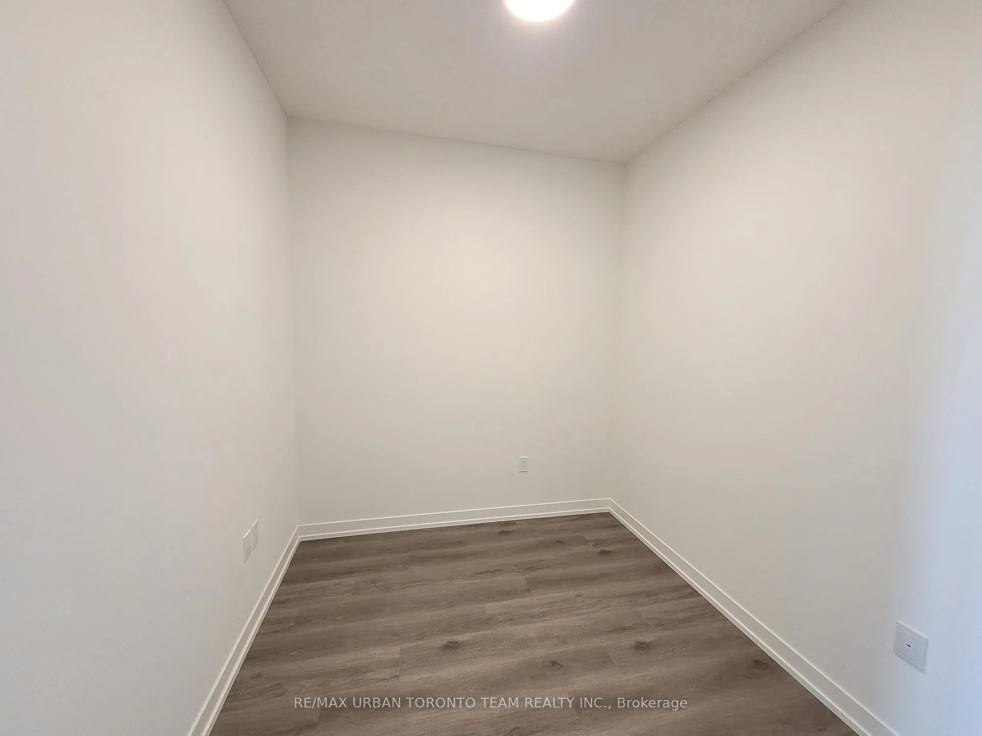 Photo 6 of Unit 1907, 225 Commerce St Street, Vaughan, Vaughan Corporate Centre — HOMEH