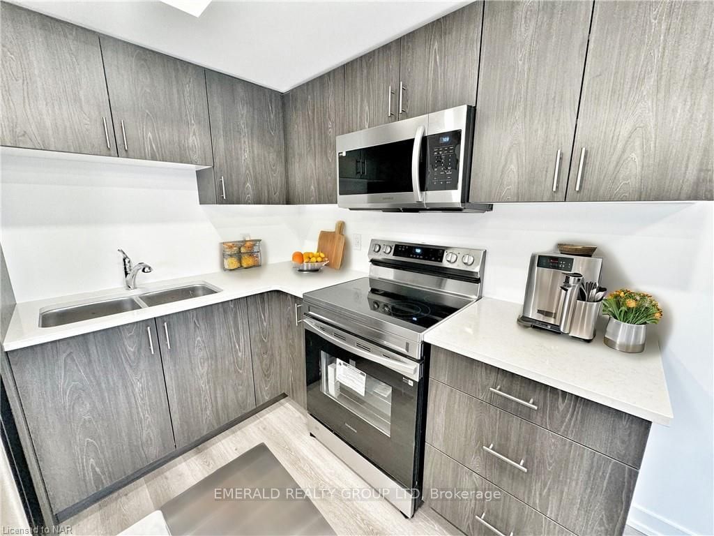 Photo 6 of 26 MARINA Pl, Welland, Lincoln/Crowland — HOMEH