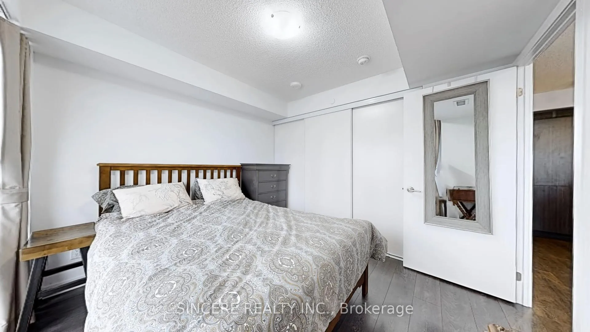 Photo 16 of Unit 2507, 125 Redpath Avenue, Toronto, Mount Pleasant West — HOMEH