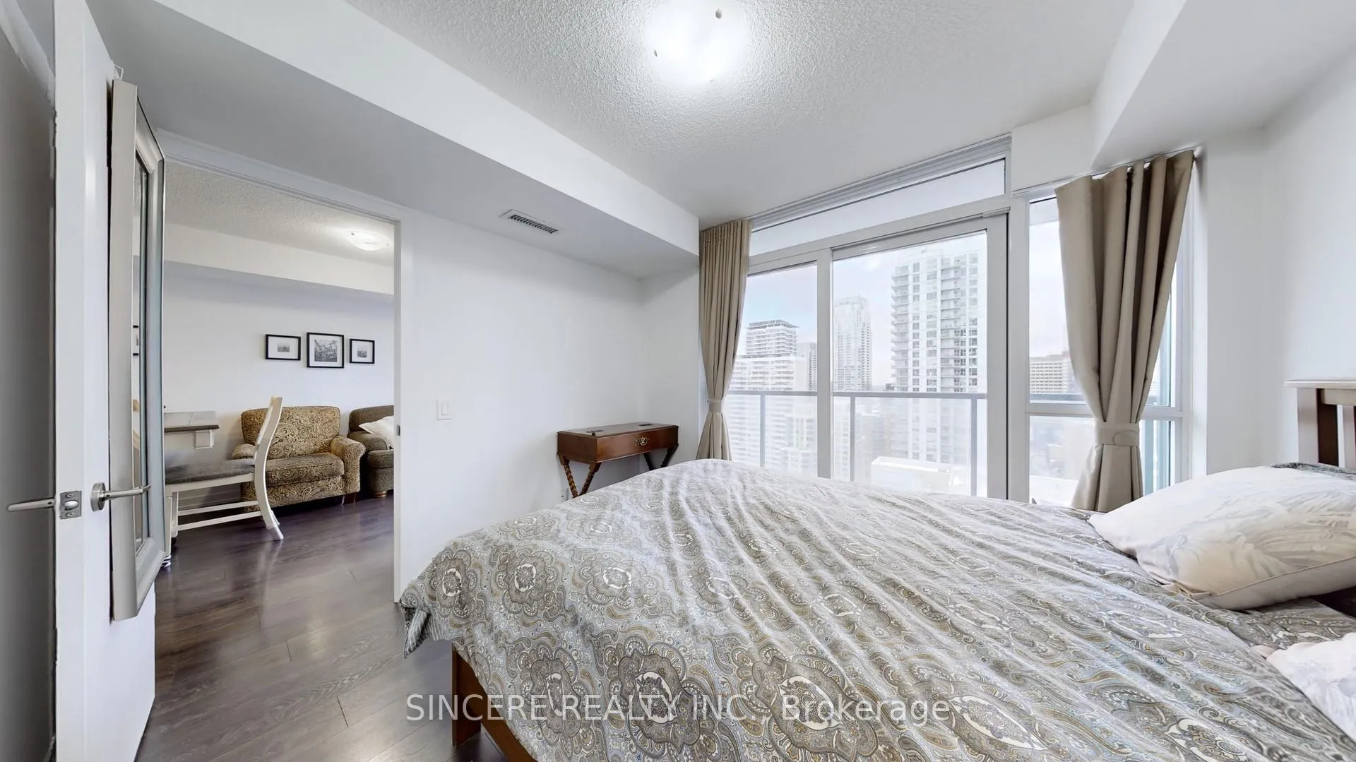 Photo 17 of Unit 2507, 125 Redpath Avenue, Toronto, Mount Pleasant West — HOMEH