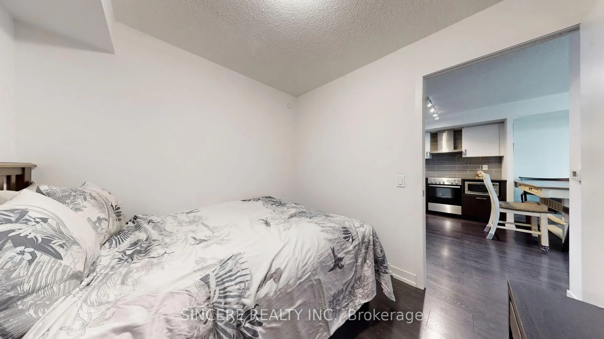 Photo 19 of Unit 2507, 125 Redpath Avenue, Toronto, Mount Pleasant West — HOMEH