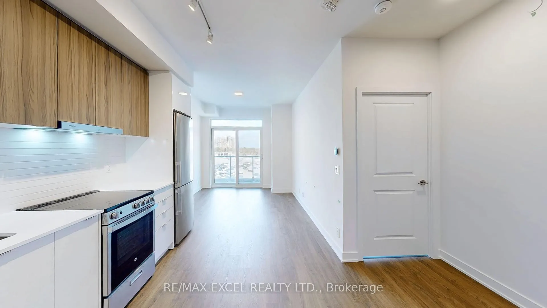 Photo 4 of Unit 531, 50 Upper Mall Way, Vaughan, Brownridge — HOMEH