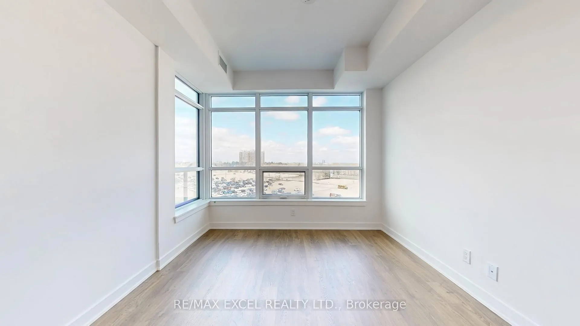 Photo 15 of Unit 531, 50 Upper Mall Way, Vaughan, Brownridge — HOMEH
