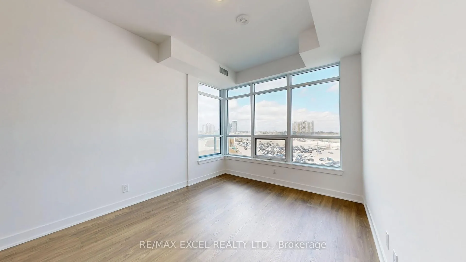 Photo 16 of Unit 531, 50 Upper Mall Way, Vaughan, Brownridge — HOMEH