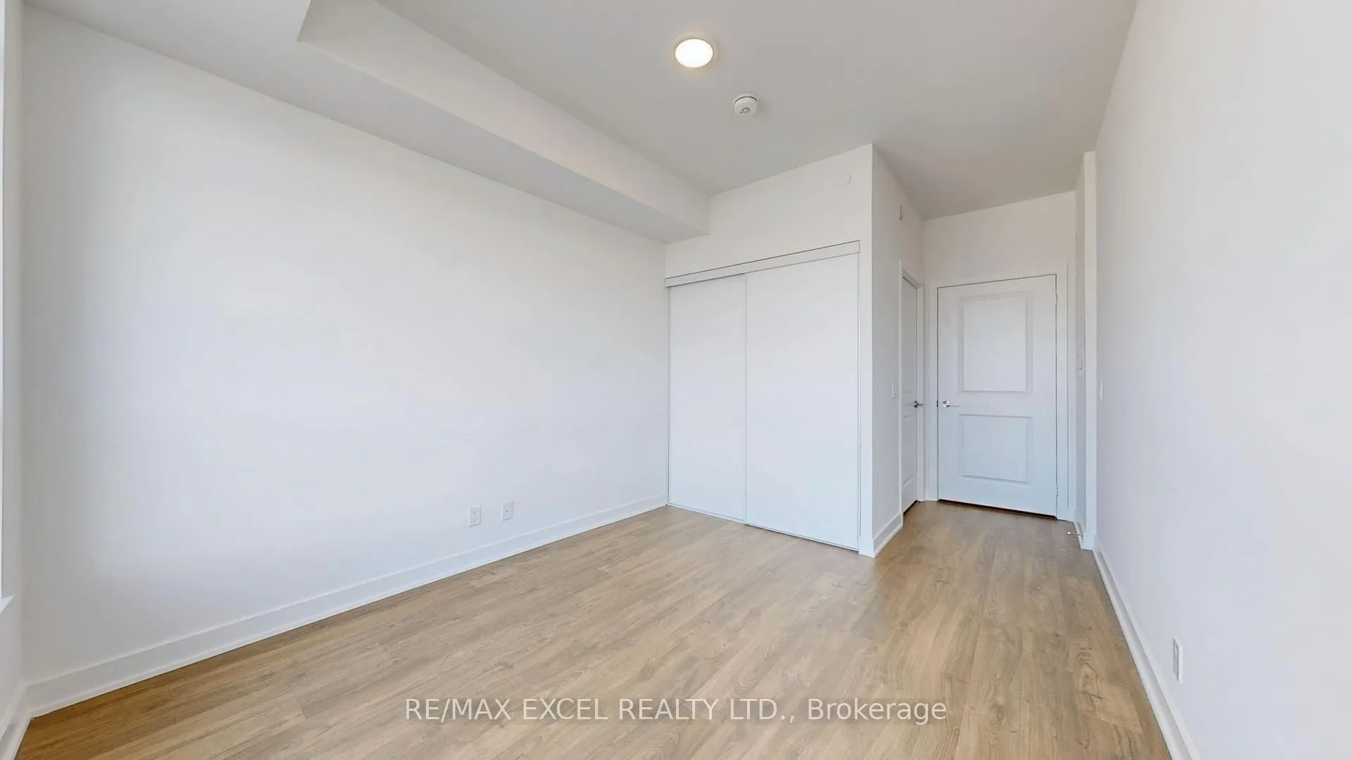Photo 17 of Unit 531, 50 Upper Mall Way, Vaughan, Brownridge — HOMEH