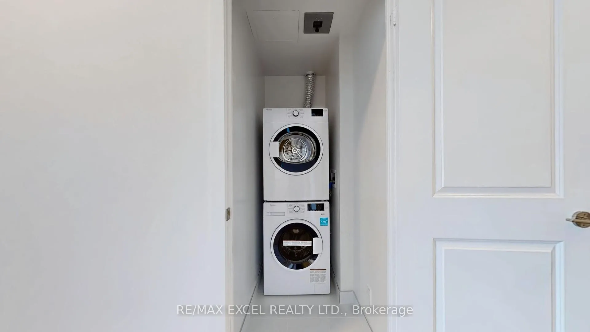 Photo 24 of Unit 531, 50 Upper Mall Way, Vaughan, Brownridge — HOMEH