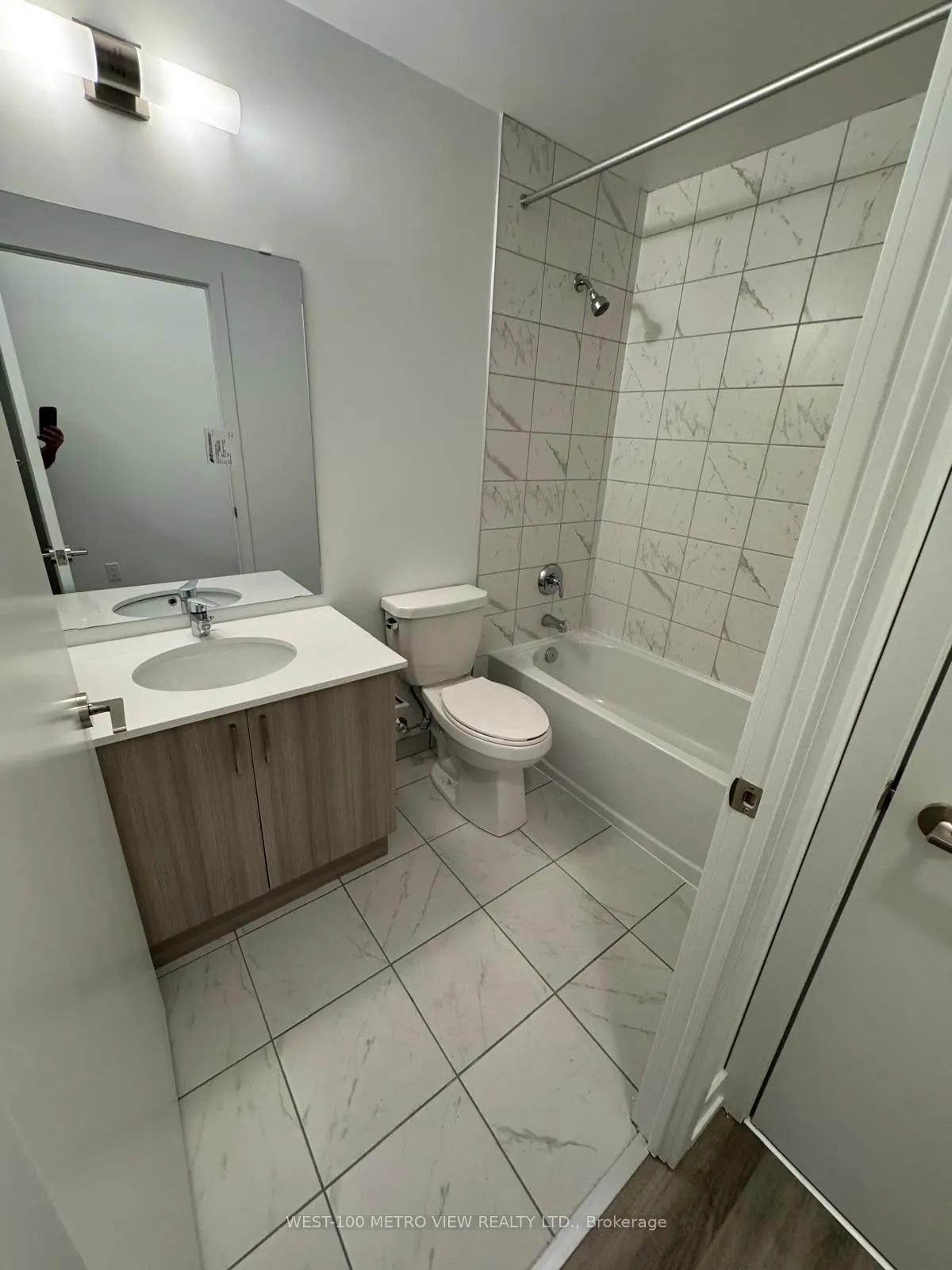 Photo 9 of Unit 2506, 1435 Celebration Drive, Pickering, Bay Ridges — HOMEH