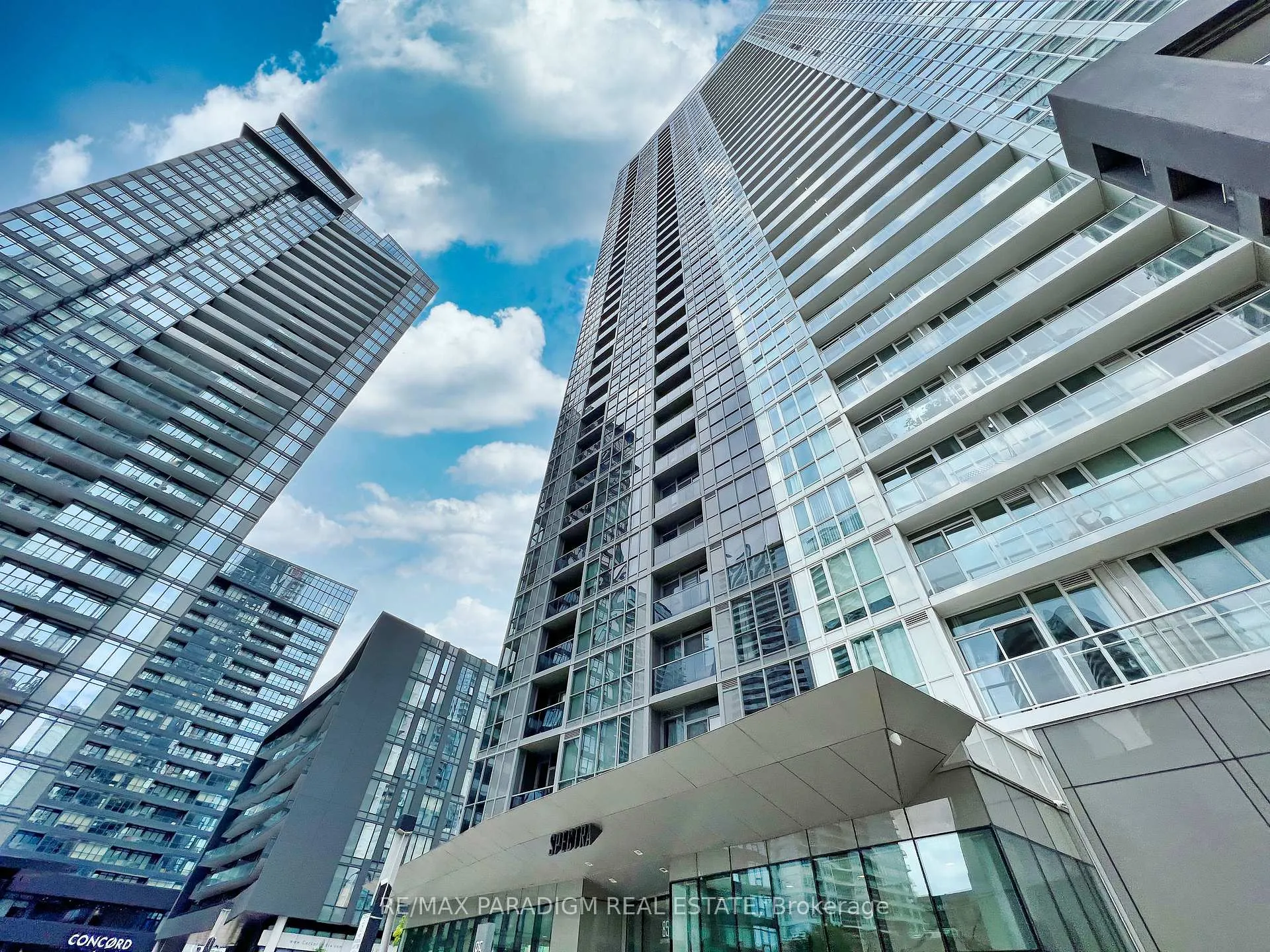Photo 1 of Unit 1003, 85 Queens Wharf Road, Toronto, Waterfront Communities — HOMEH