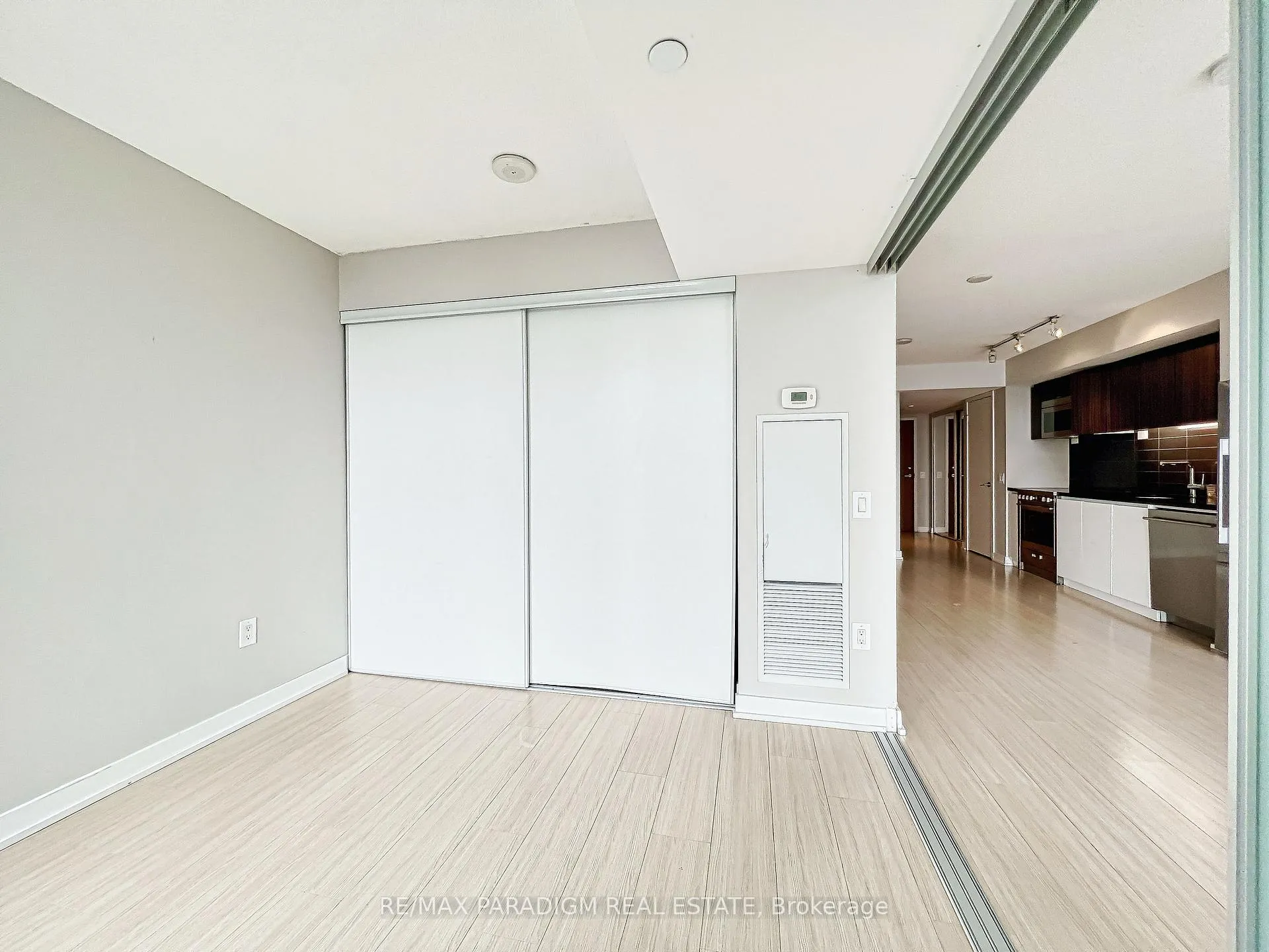Photo 30 of Unit 1003, 85 Queens Wharf Road, Toronto, Waterfront Communities — HOMEH
