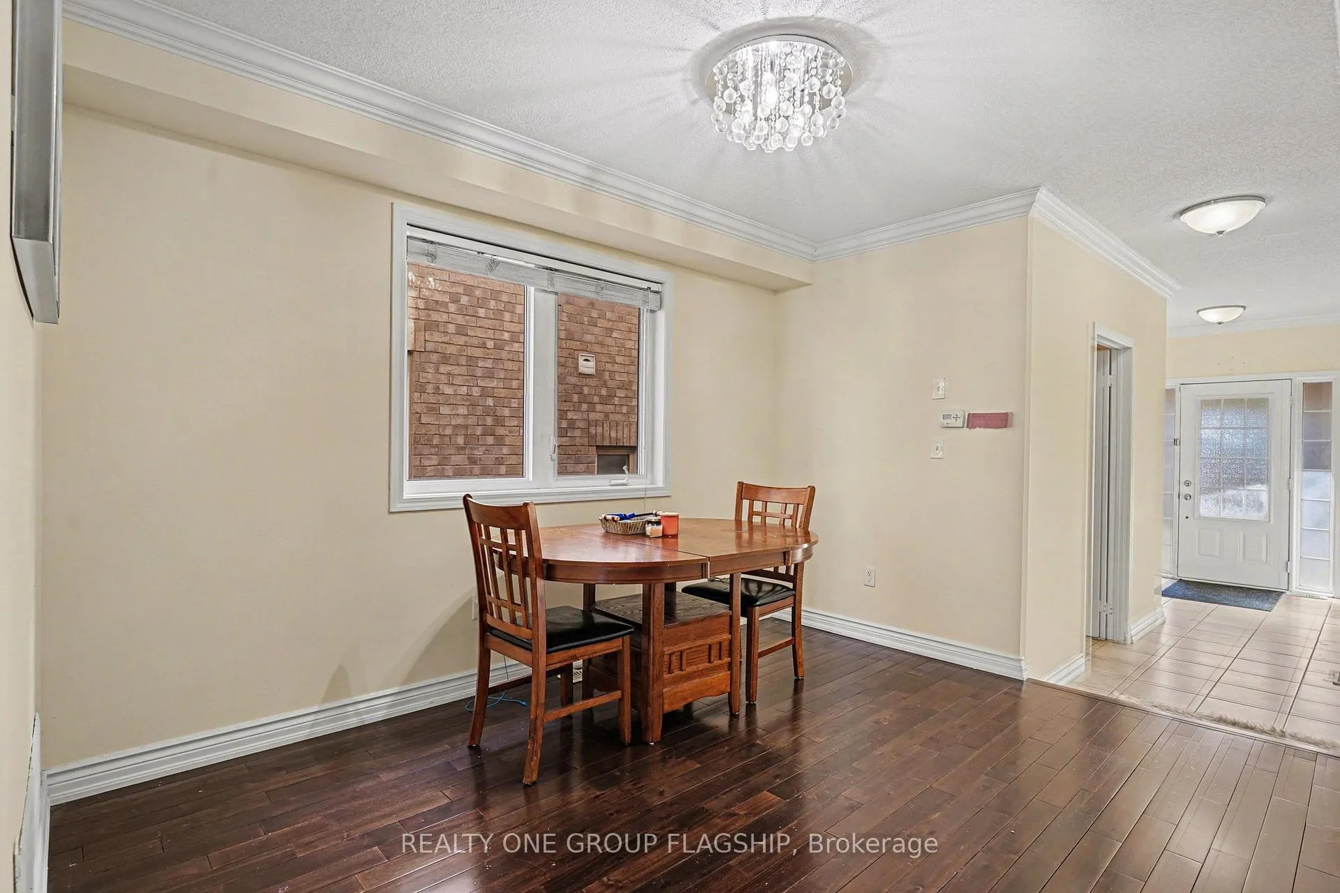Photo 7 of 4208 Prudham Avenue, Burlington, Alton — HOMEH