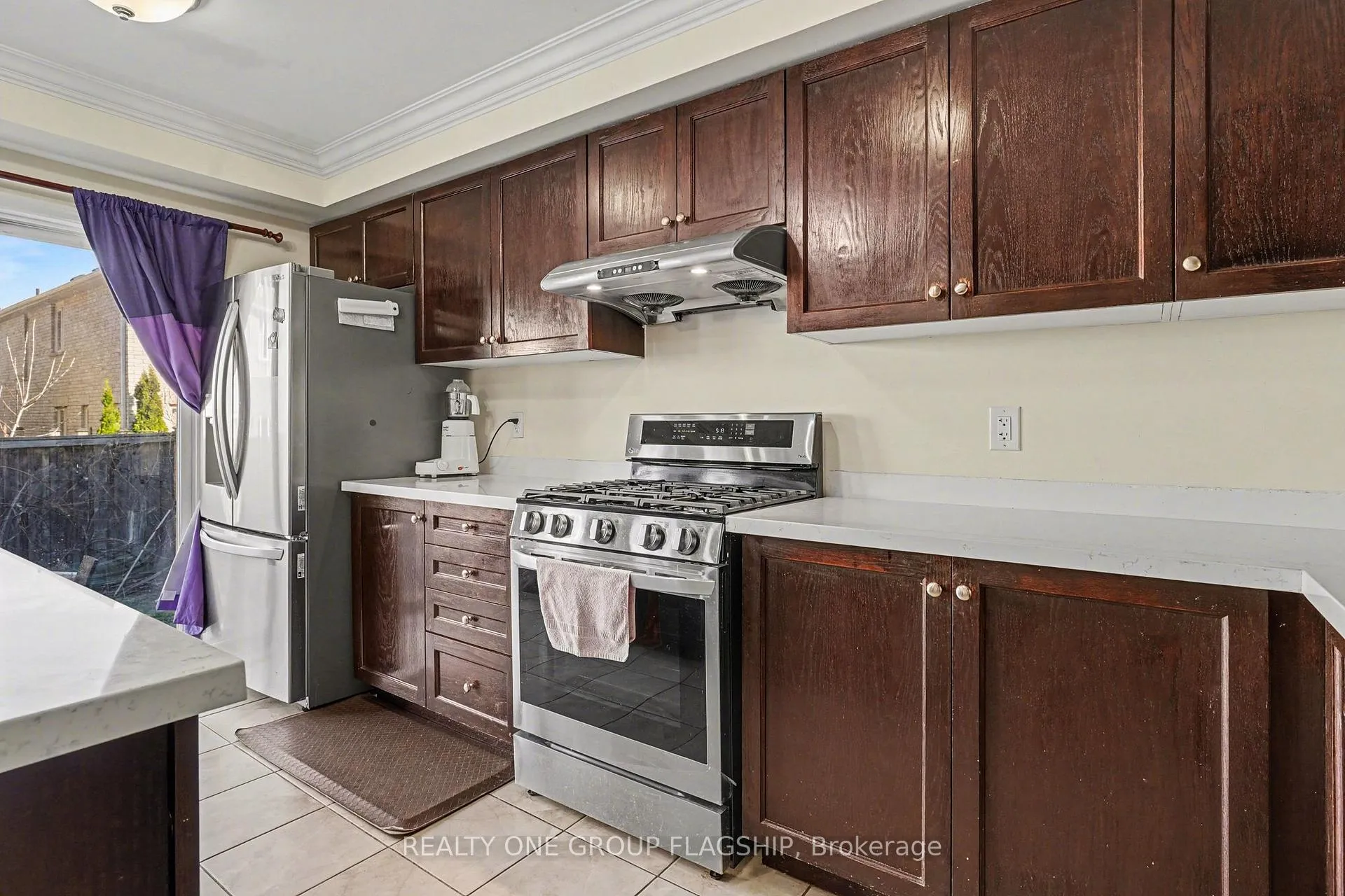 Photo 9 of 4208 Prudham Avenue, Burlington, Alton — HOMEH