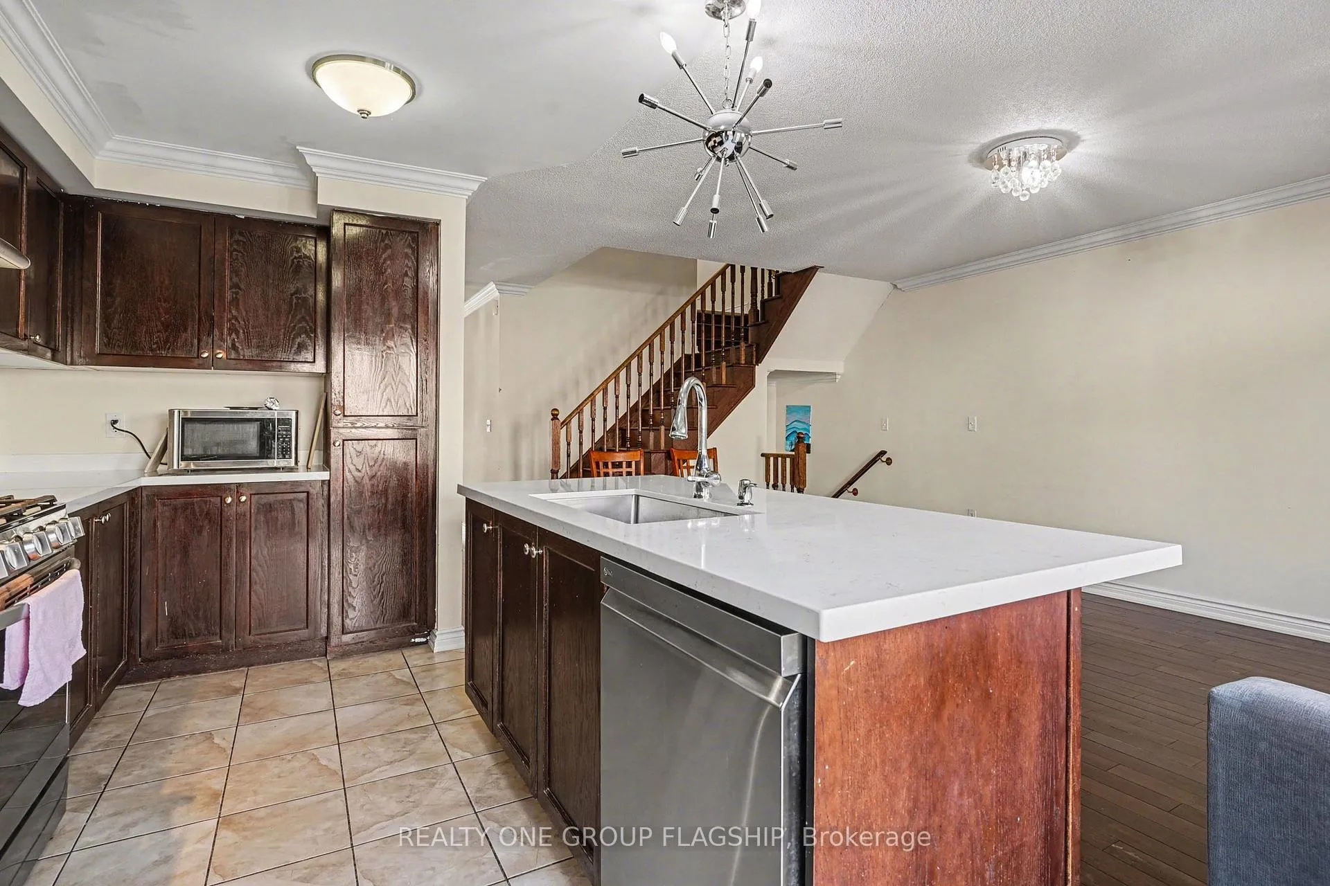 Photo 10 of 4208 Prudham Avenue, Burlington, Alton — HOMEH