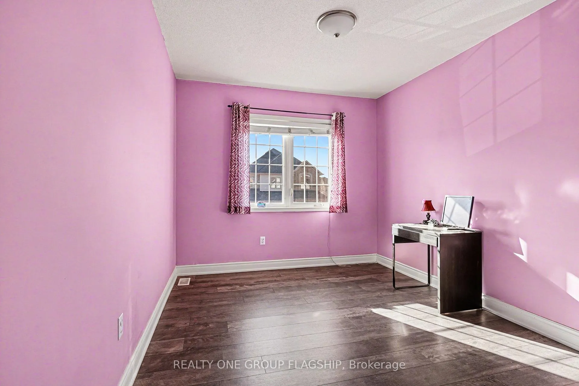 Photo 17 of 4208 Prudham Avenue, Burlington, Alton — HOMEH