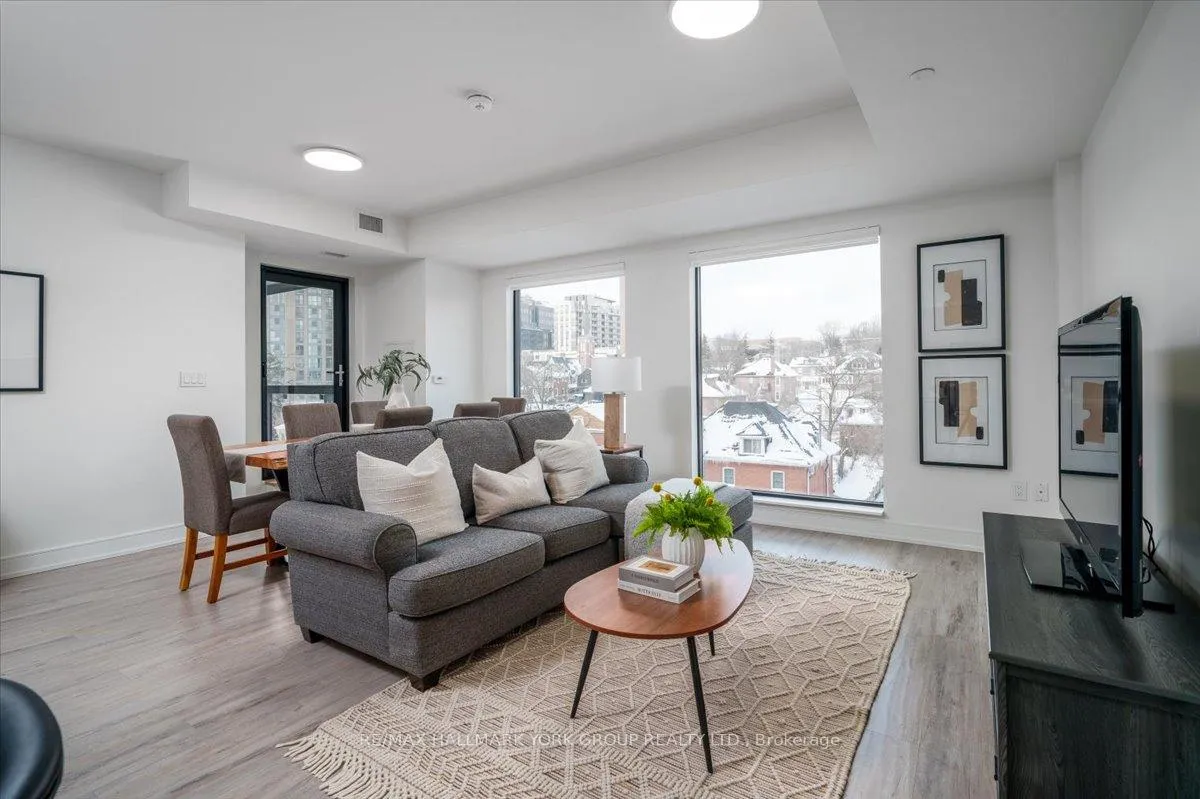 Photo 12 of Unit 520, 185 Dunlop Street E, Barrie, Lakeshore — HOMEH