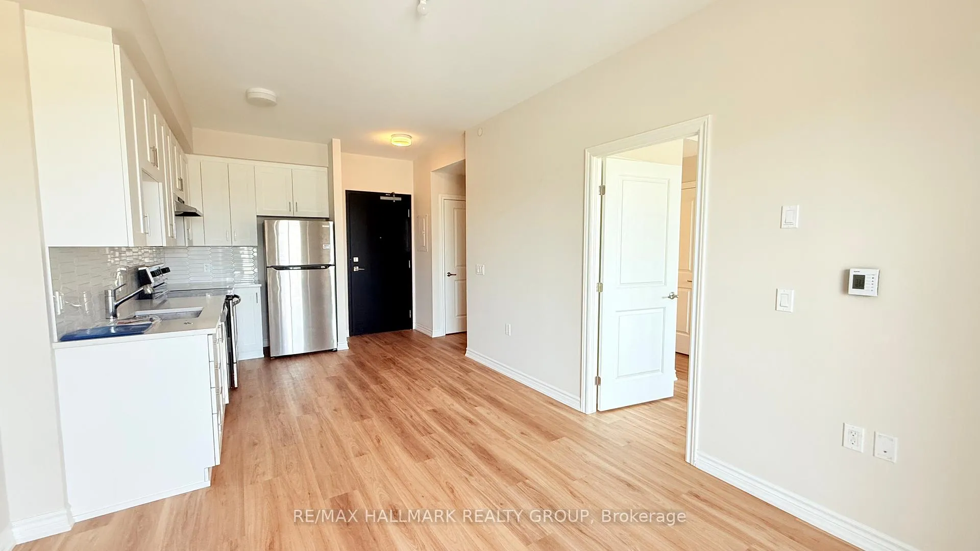Photo 6 of Unit 205, 1350 Hemlock Road, Ottawa, CFB Rockcliffe and Area — HOMEH