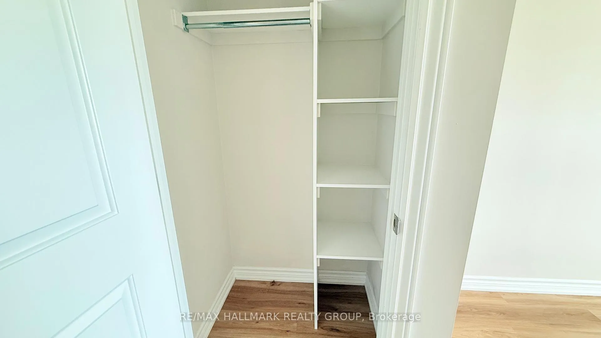 Photo 12 of Unit 205, 1350 Hemlock Road, Ottawa, CFB Rockcliffe and Area — HOMEH