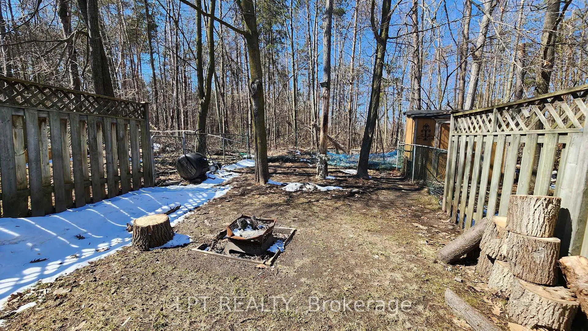 Photo 24 of 244 Ferndale Drive S, Barrie, Ardagh — HOMEH