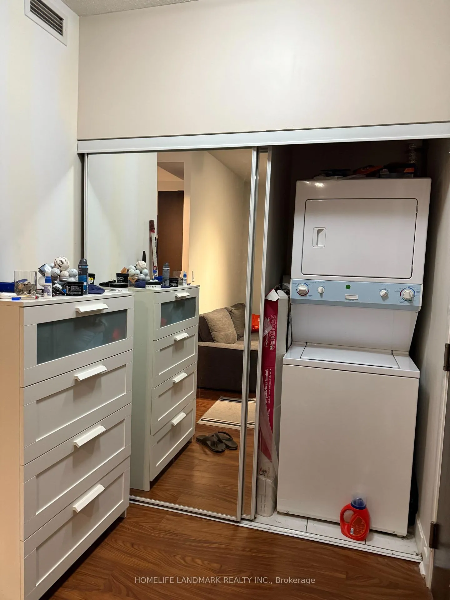 Photo 11 of Unit 301, 33 Bay Street, Toronto, Bay Street Corridor — HOMEH