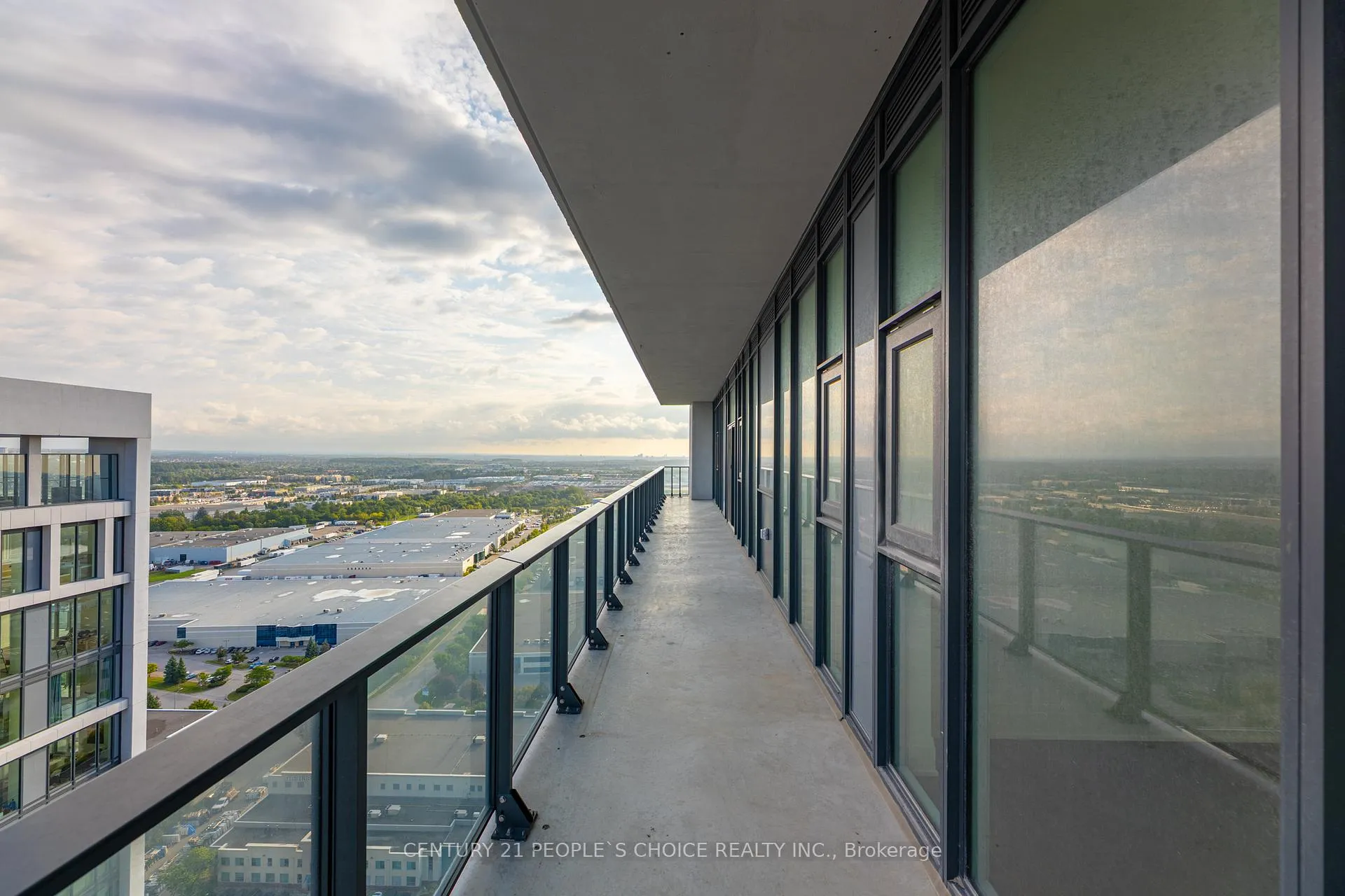 Photo 32 of Unit PH110, 8960 Jane Street, Vaughan, Concord — HOMEH