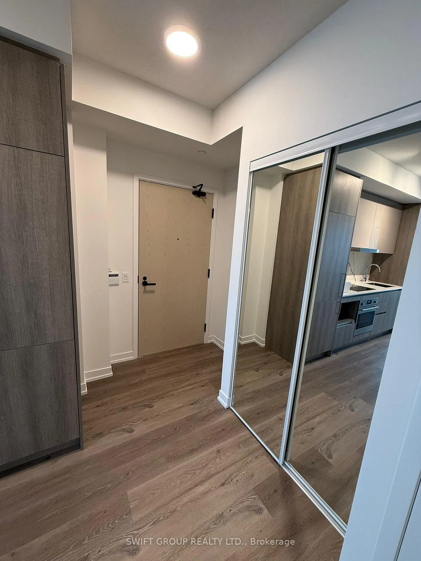 Photo 6 of Unit 3908, 225 Commerce Street, Vaughan, Vaughan Corporate Centre — HOMEH