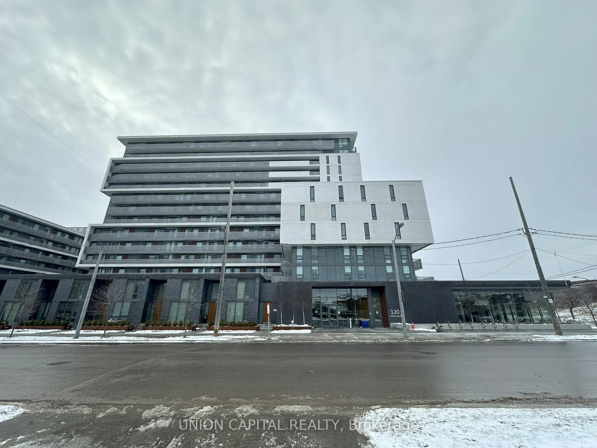 Photo 2 of Unit 1011, 120 Varna Drive, Toronto, Englemount-Lawrence — HOMEH