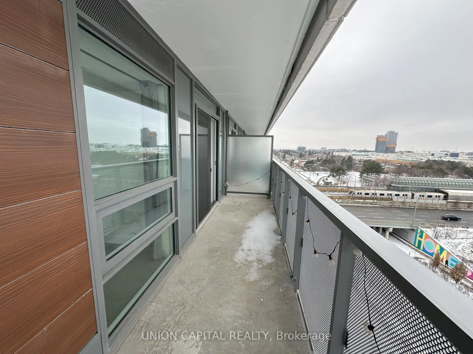 Photo 12 of Unit 1011, 120 Varna Drive, Toronto, Englemount-Lawrence — HOMEH