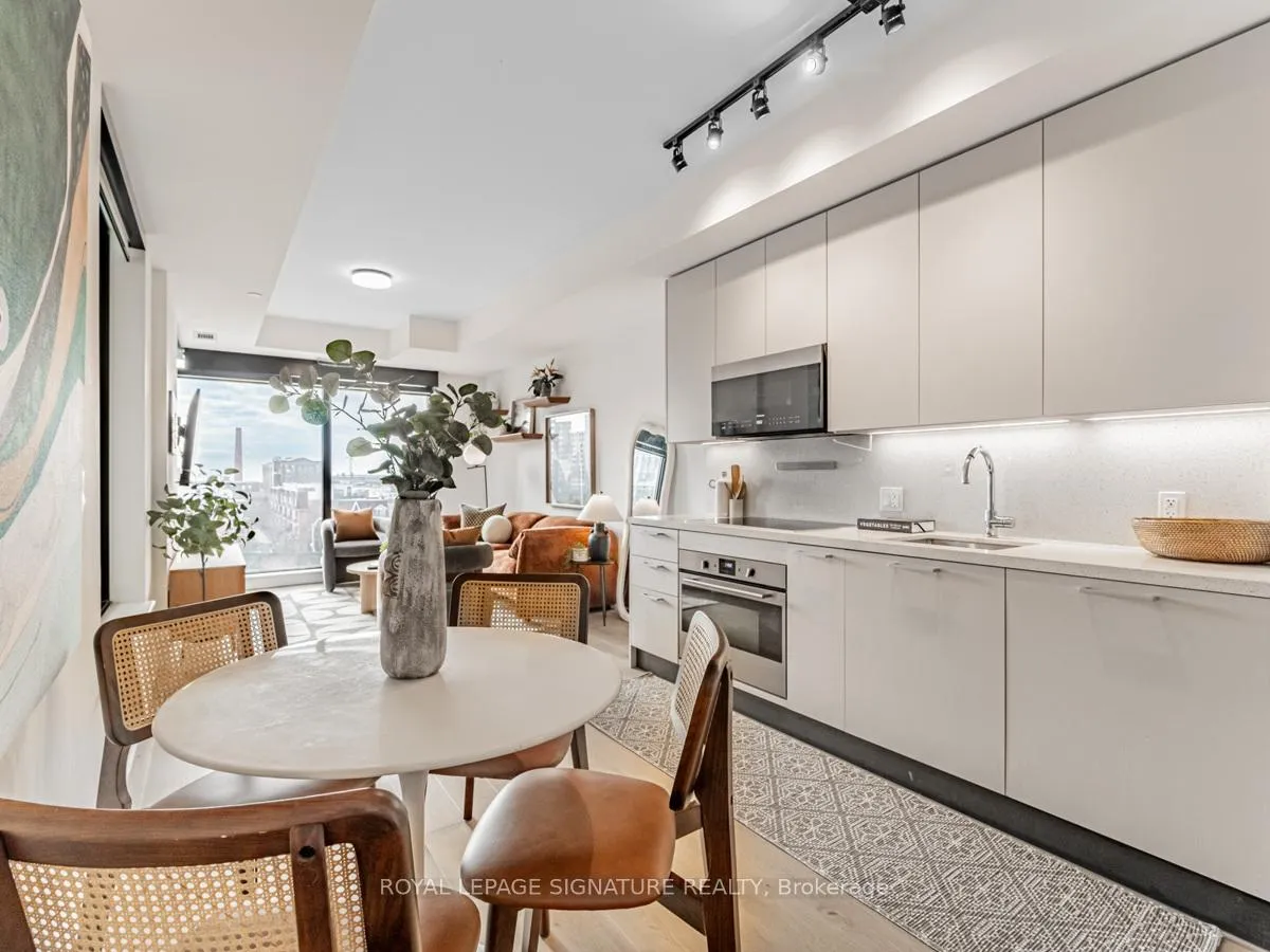 Photo 5 of Unit 601, 200 Sudbury Street, Toronto, Little Portugal — HOMEH