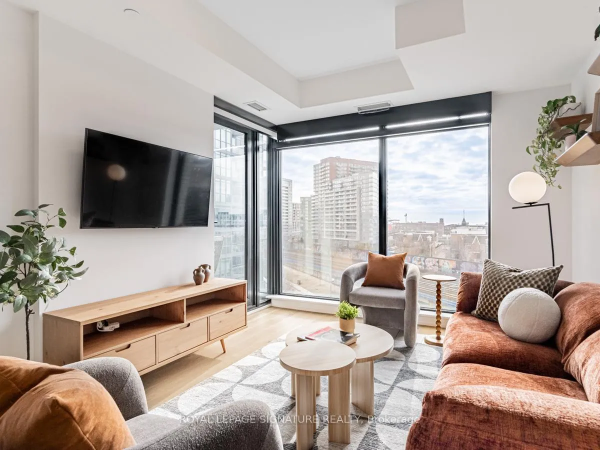 Photo 10 of Unit 601, 200 Sudbury Street, Toronto, Little Portugal — HOMEH