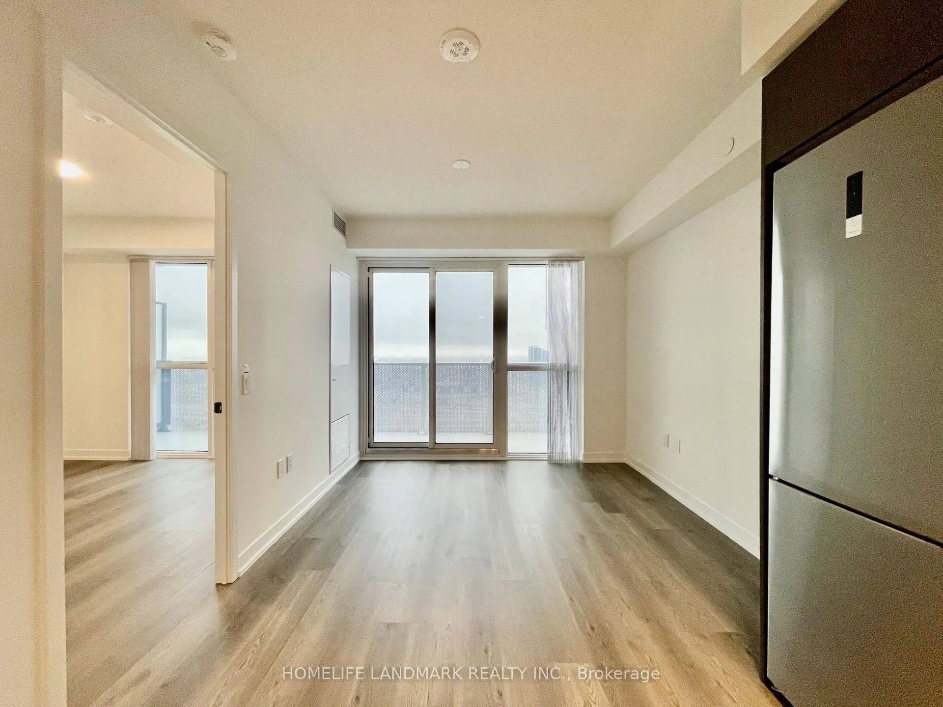 Photo 8 of Unit 3509, 195 Commerce Street, Vaughan, Vaughan Corporate Centre — HOMEH