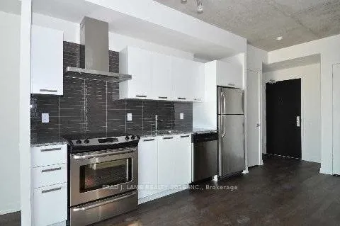 Photo 5 of Unit 918, 95 Bathurst Street, Toronto, Waterfront Communities — HOMEH