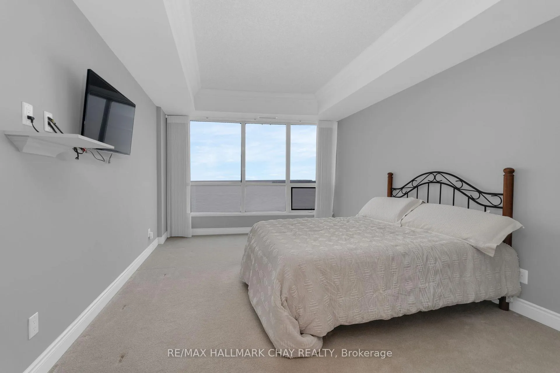 Photo 17 of Unit 1108, 37 Ellen Street, Barrie, City Centre — HOMEH