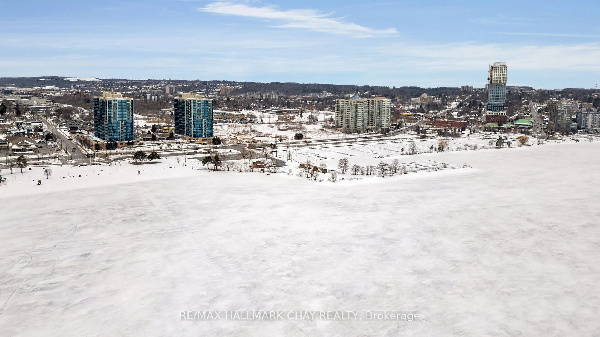 Photo 33 of Unit 1108, 37 Ellen Street, Barrie, City Centre — HOMEH
