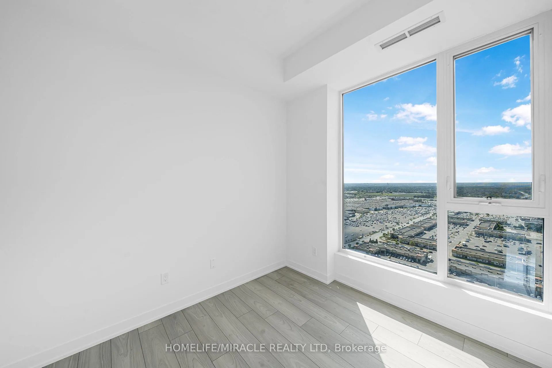 Photo 17 of Unit 2903, 498 Caldari Road, Vaughan, Concord — HOMEH