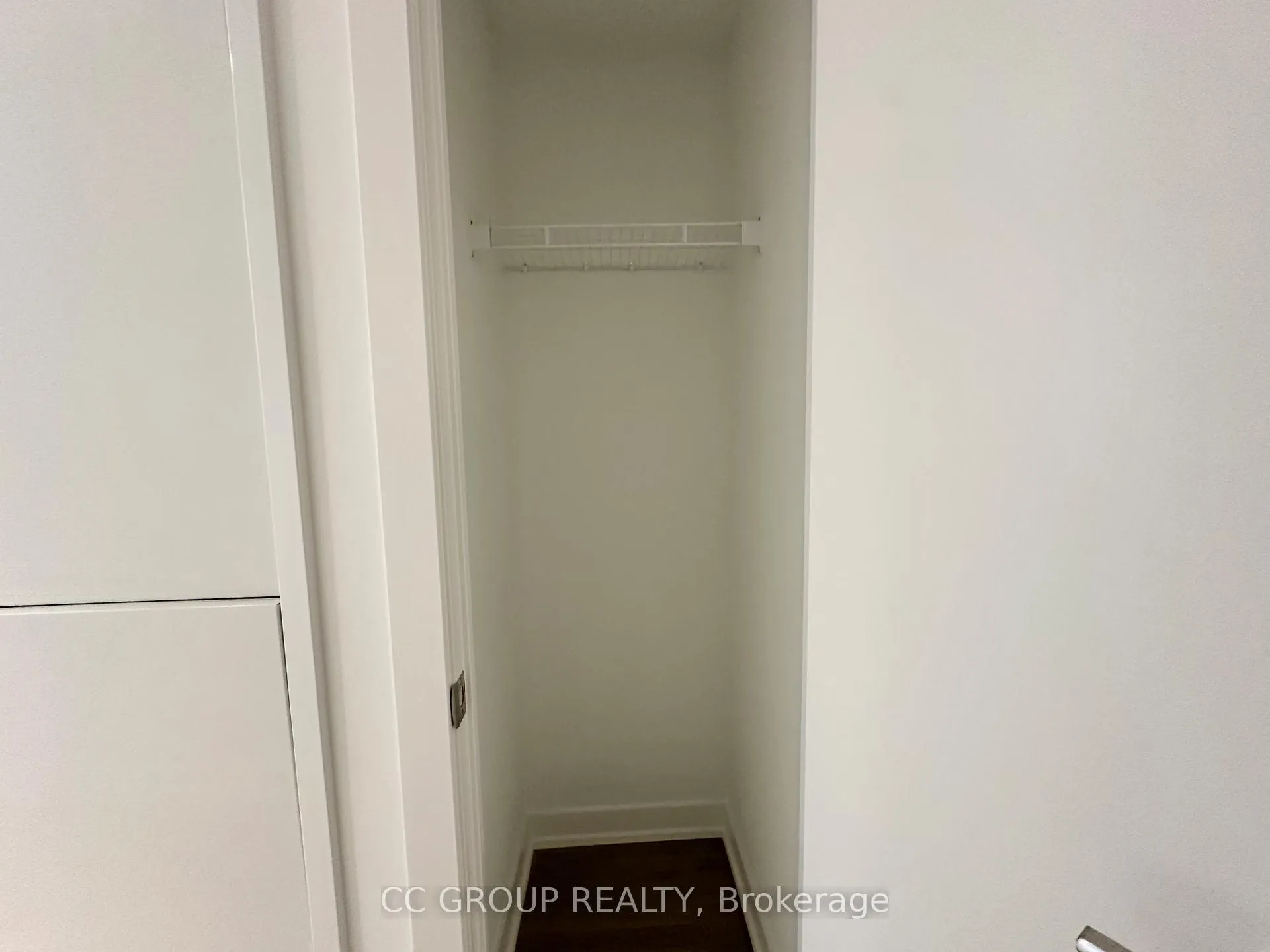 Photo 12 of Unit 2205, 8 Wellesley Street W, Toronto, Bay Street Corridor — HOMEH