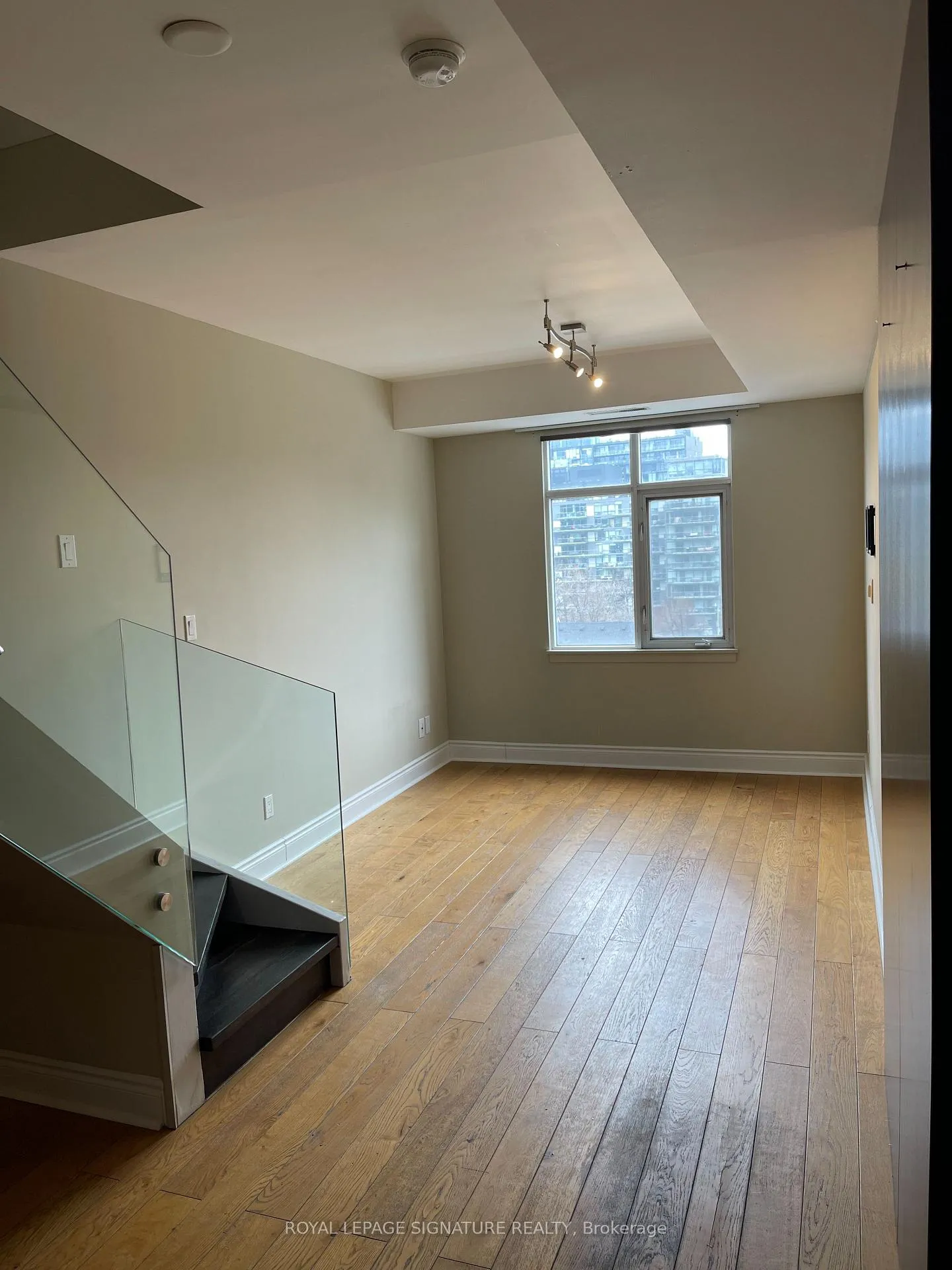 Photo 3 of Unit PH18, 550 Front Street W, Toronto, Waterfront Communities — HOMEH