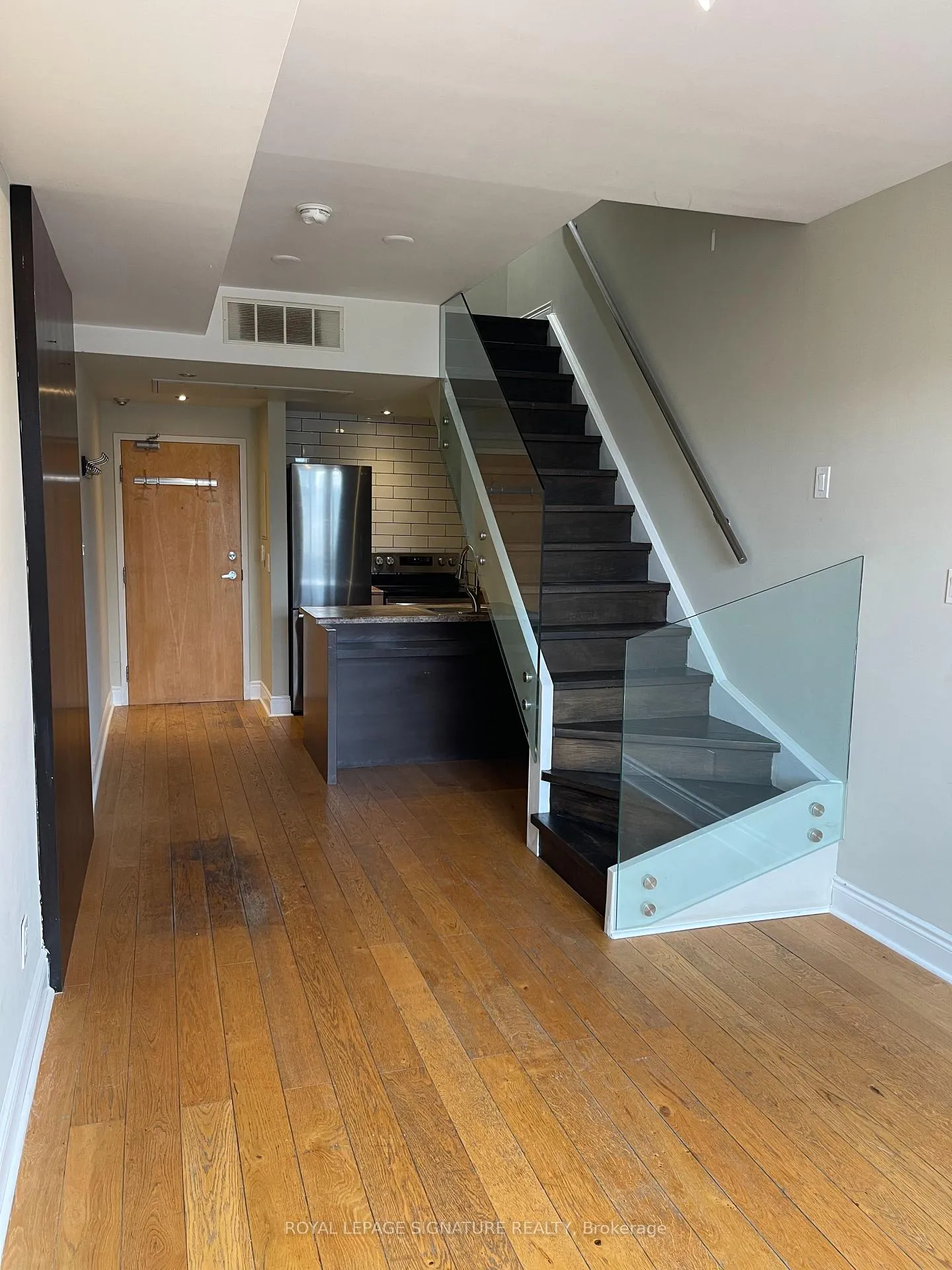 Photo 4 of Unit PH18, 550 Front Street W, Toronto, Waterfront Communities — HOMEH