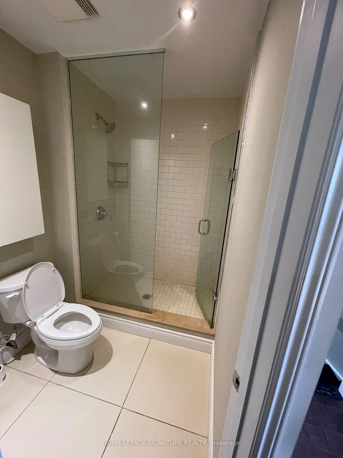 Photo 6 of Unit PH18, 550 Front Street W, Toronto, Waterfront Communities — HOMEH