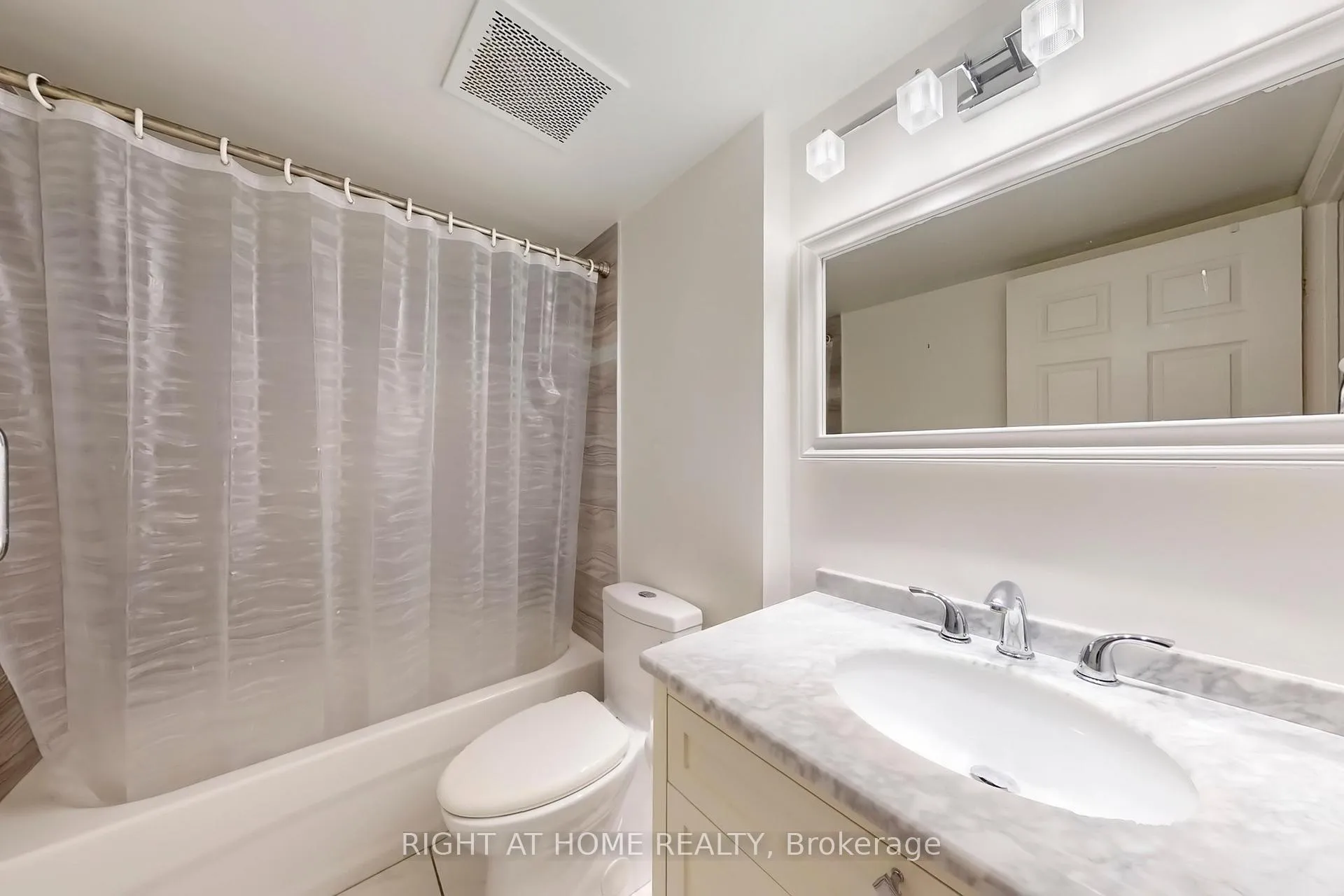 Photo 17 of Unit 310, 211 Randolph Road, Toronto, Leaside — HOMEH
