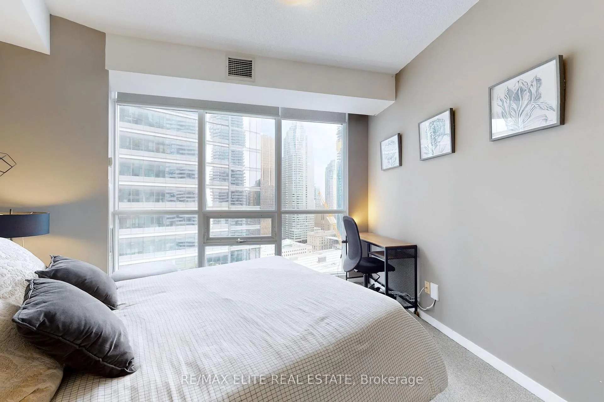 Photo 19 of Unit 2208, 65 Bremner Boulevard, Toronto, Waterfront Communities — HOMEH