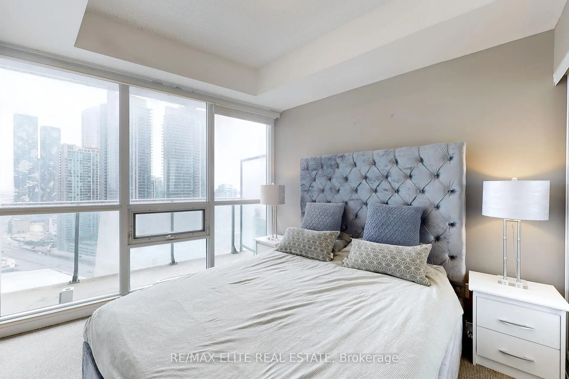 Photo 21 of Unit 2208, 65 Bremner Boulevard, Toronto, Waterfront Communities — HOMEH